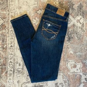 Abercrombie & Fitch Super Skinny Low Rise Jeans